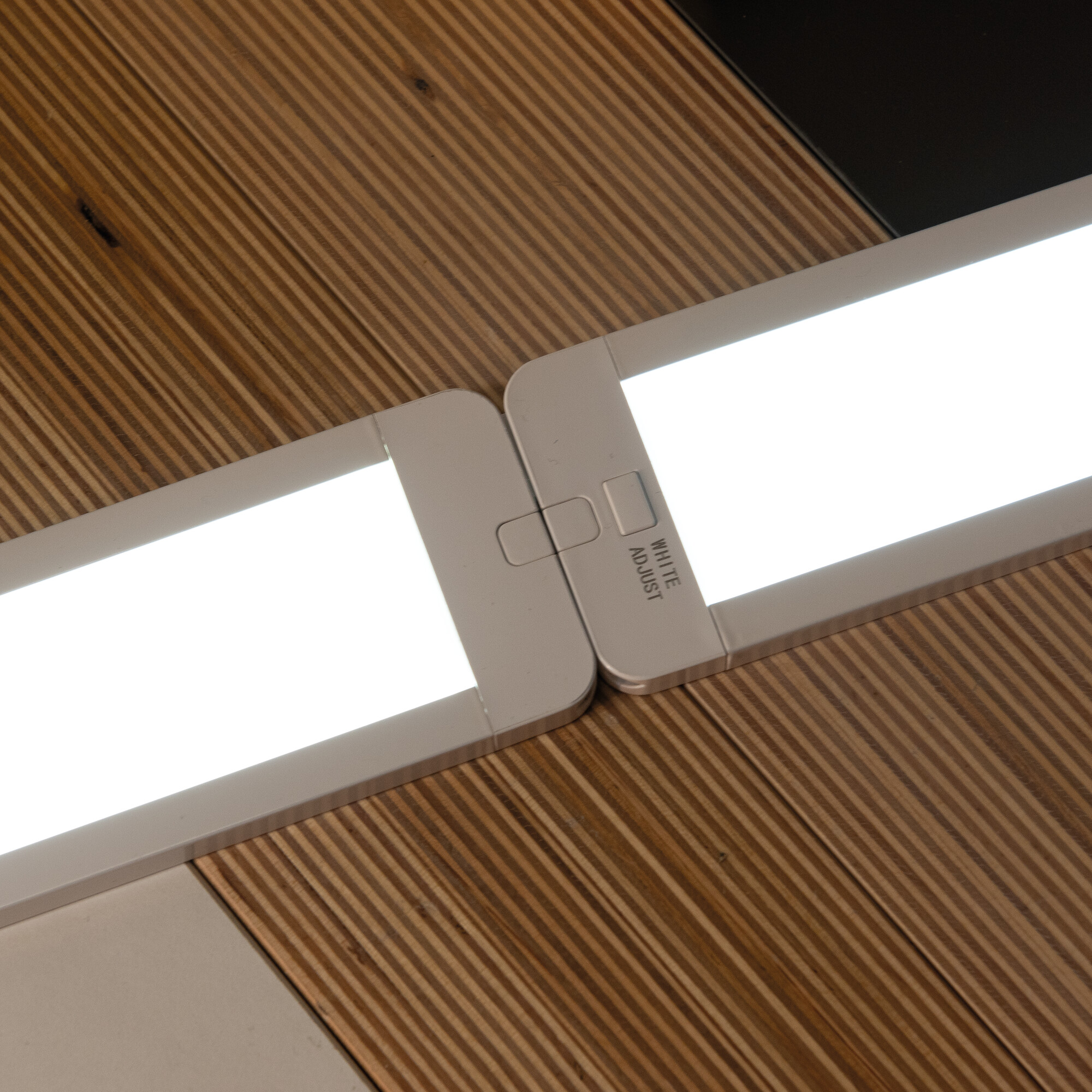 Oprawa podszafkowa LED DAXA-M-IR 9W CCTDIM W KANLUX 38120/KAN 5905339381200